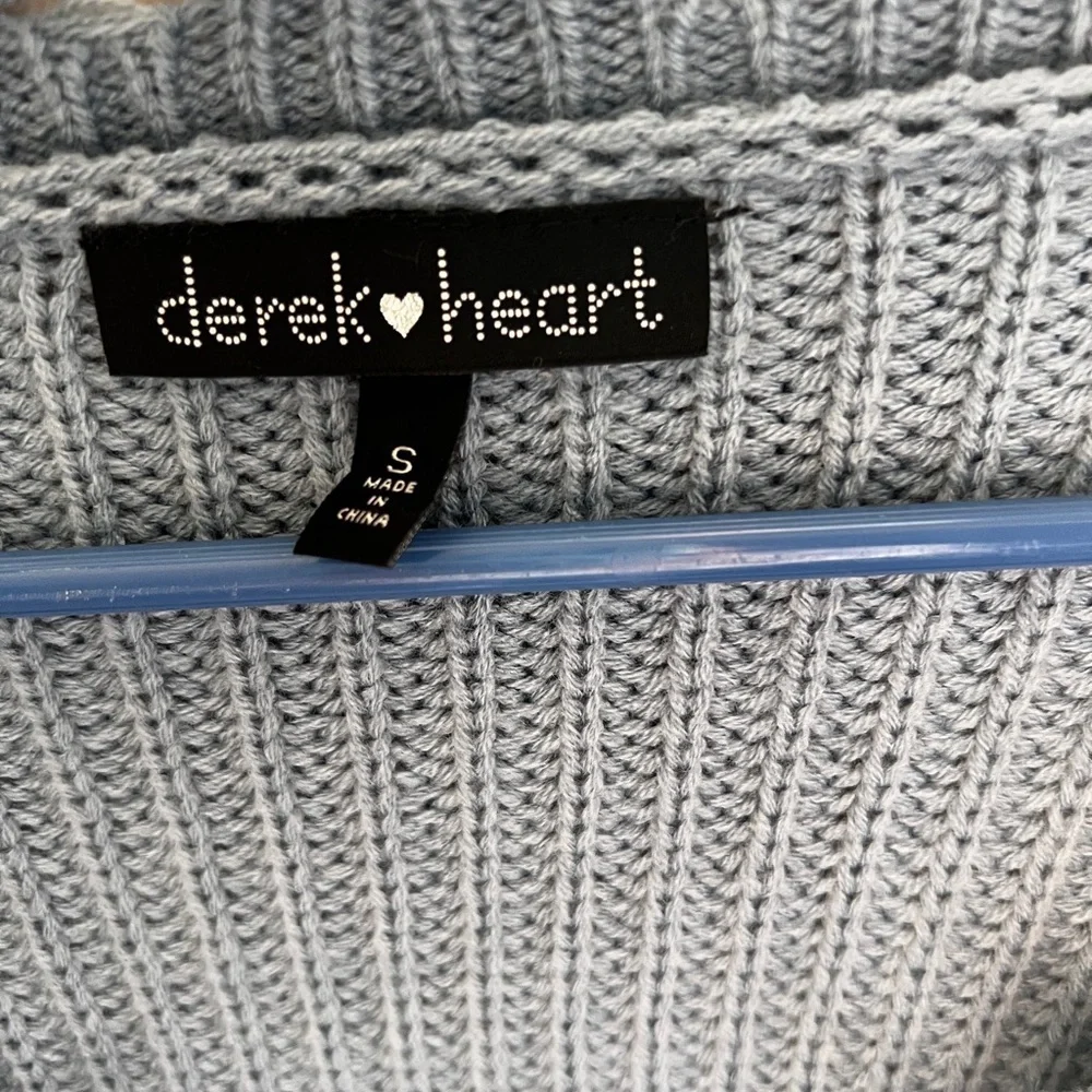 Derek Heart Distressed Blue Sweater - Picture 2 of 4